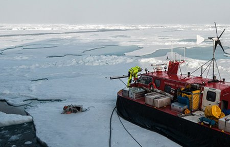 Arctic research vessel