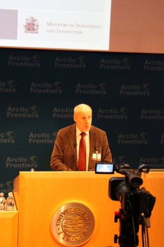 Steingrímur J. Sigfússon, Minister of Industries and Innovation of the Republic of Iceland
